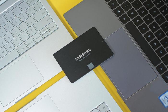 1708935348986155.jpg 硬盘1.jpg